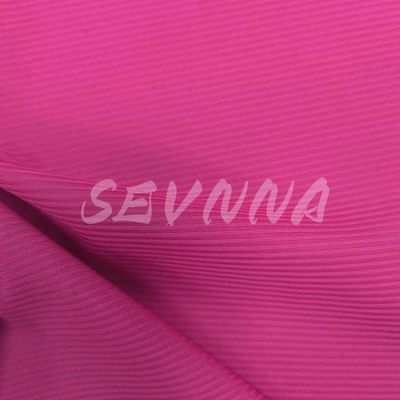 Wzmocnić swoje sportówki za pomocą tkaniny sport stanik dla maksymalnego komfortu i wsparcia