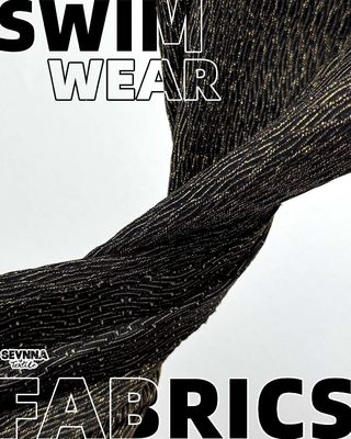 Tkanina do kostiumów kąpielowych odporna na chlor, przyjazna dla środowiska, zawierająca 69% nylonu z recyklingu, 20% lurexu i 11% spandeksu