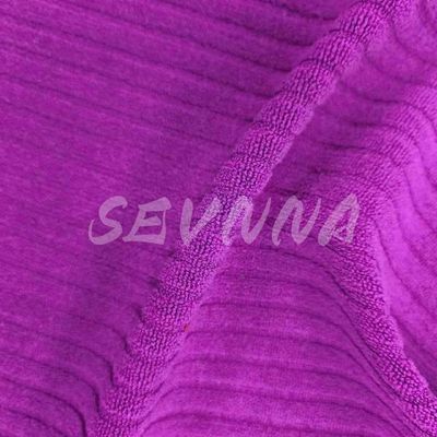Zwiększ swoją kolekcję spódniczek z tkaniną Stretch Legging