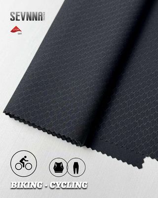 Odkryj korzyści płynące z tkanin Stretch Lycra dla Twojej odzieży sportowej