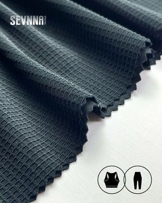 160 cm szerokości UV ochrona 50+ tkanin biegowych z poliesterem z recyklingu dla odzieży aktywnej o wysokiej wydajności