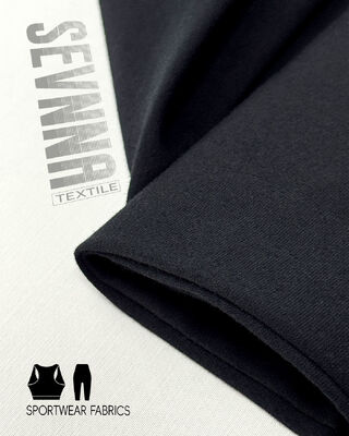 Funkcjonalne tkaniny o właściwościach odpornych na wilgoć, ochrony przed promieniami UV i rozciągania dla włókien wydajnych