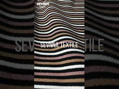 Ekologiczny materiał na stroje kąpielowe o szerokości 152 cm, gramaturze 250 gsm i certyfikatach GRS dla zrównoważonego rozwoju